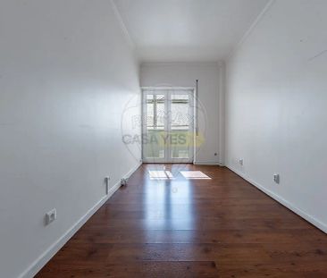 Apartment T5 in Algés, Linda-a-Velha e Cruz Quebrada-Dafundo, Oeiras - Photo 4