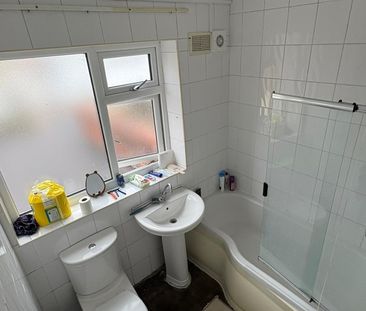 Room in a Shared House, The Mount, CV3 - Photo 3