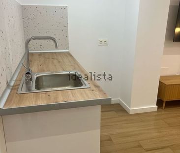 Alquiler de estudio en Avenida de Carlos Haya, 57 - Photo 4