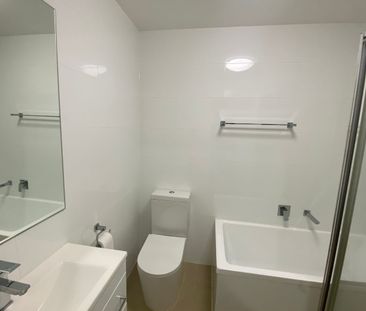 Gorgeous Apartment in Watt St - Photo 5