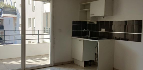Location appartement Marseille 10ème (13010) - Photo 2