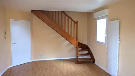 Location Appartement 2 pièces 50m² - Photo 3