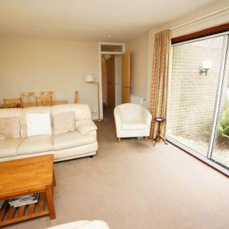 Hallcroft Crescent, Ratho, Edinburgh - Photo 1