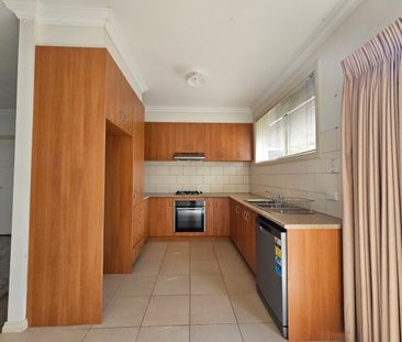 4/2 Plymouth Avenue, Pascoe Vale VIC 3044 - Apartment For Rent | Do... - Photo 1