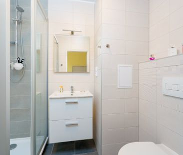 Moderní zařízené studio k pronájmu – Praha 4, Nusle - Photo 2