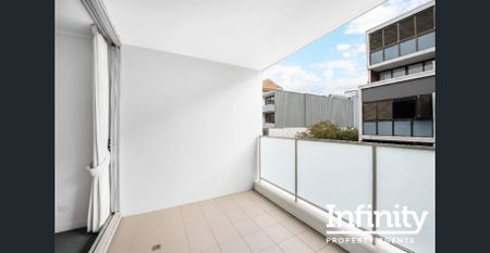 SPLIT-LEVEL TWO-BEDROOM APARTMENT IN NEUTRAL BAY Available Ror Rent! - Photo 4