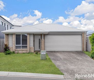 Spacious Family Living in Convenient Location... - Photo 4