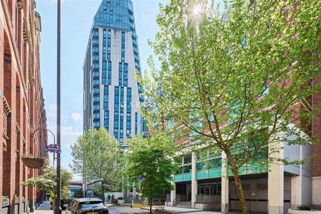 Salamanca Place, Vauxhall, London, SE1 - Photo 2