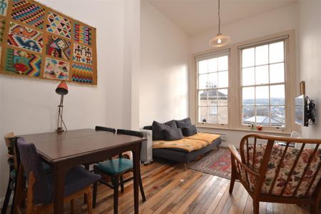 2 bedroom apartment to rent - Photo 4