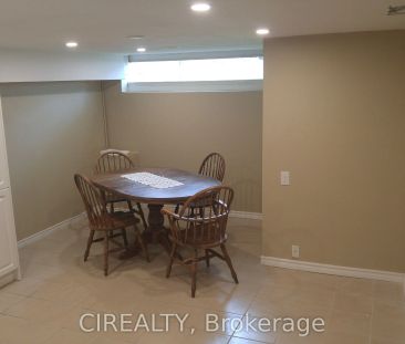 31 Bailey Crescent #Lower - Photo 6