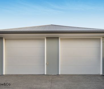 HOME WITH OPEN PLAN LIVING WITH AIR-CON - Photo 1