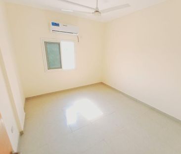 Luxurious 2bhk with 1 Washroom Doubke Balcony - Photo 6