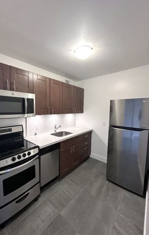 For Lease - 914 Yonge Street Unit# 1106, Toronto, Ontario - Photo 4