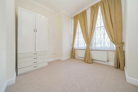 Broadhurst Gardens - Photo 5