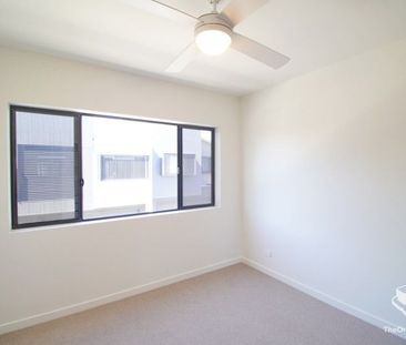 3 bedrooms townhouse at Minnippi Quarter - Photo 4