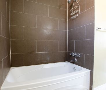 For Lease - 7 Kencliff Crescent Unit# Main, Toronto, Ontario - Photo 5