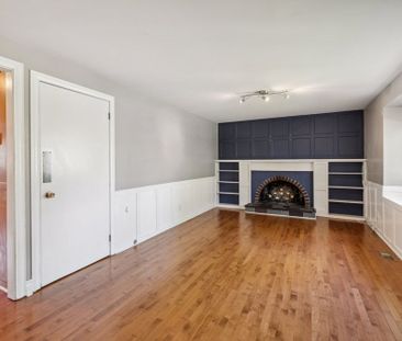 For Lease - 2045 Deerhurst Court, Beacon Hill North - South and Are... - Photo 2