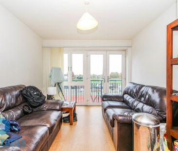 2 bed Apartment for Rent - Photo 2