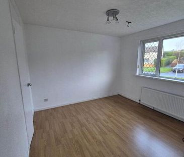 13 Ransevyn Park, Carrickfergus, BT38 9LY - Photo 3