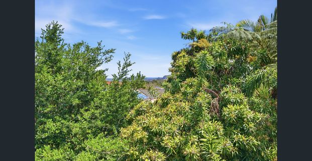 LOVELY LIGHTHOUSE LOCATION! - Photo 1