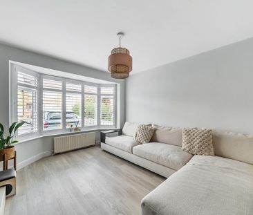 3 bedroom semi-detached house to rent - Photo 4