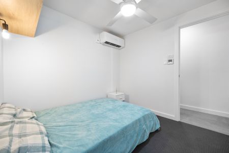 Woodmere Avenue (H60), Paradise – Room A - Photo 5