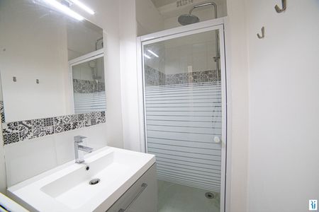 Location Appartement 2 pièces 43m² ROUEN 76000 - Photo 5