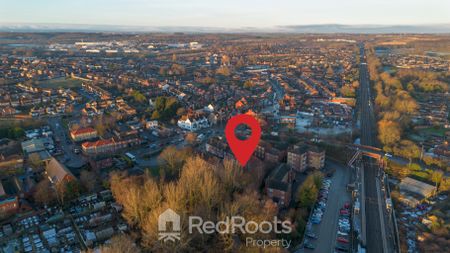 2 bed end of terrace house to rent in South Elmsall, West Yorkshire, WF9 - Photo 3