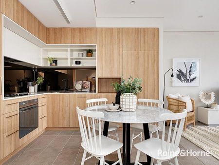 MODERN ONE BEDROOM WITH A WINTER GARDEN! - Photo 5