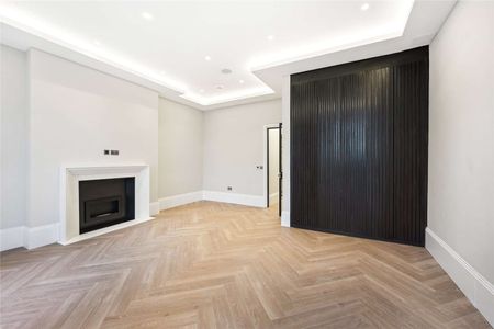 Ovington Square, London, SW3 1LR - Photo 2
