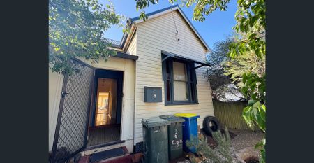 Cute cottage in central location - Photo 3