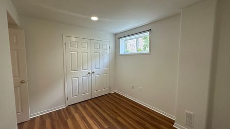For Lease - 35 Forest Dale Drive Unit# Bsmt, Barrie, Ontario - Photo 3