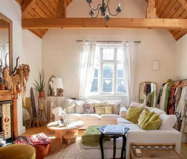 1 bedroom detached house to rent - Photo 2