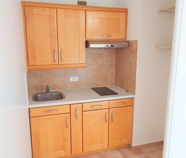 Location Appartement 1 pièce 23m² - Photo 5