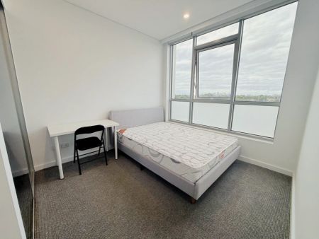 2 bed 2 bath-210 - Photo 3