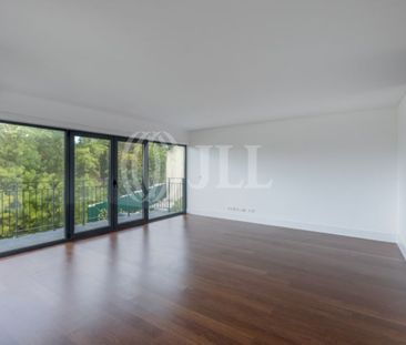 Luxury Flat for rent in Campolide, Lisbon - Photo 4