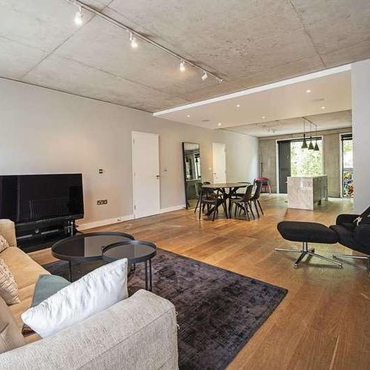 Compton Street, Clerkenwell, EC1V - Photo 1