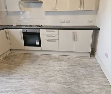 2 Bed Flat, Thurlby Road, LE5 - Photo 2