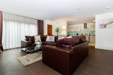 2 bedroom detached house to rent - Photo 2