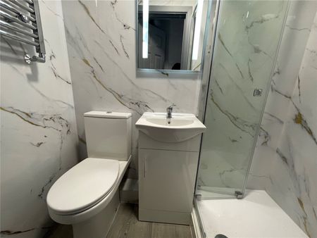 1 bedroom property to rent - Photo 5