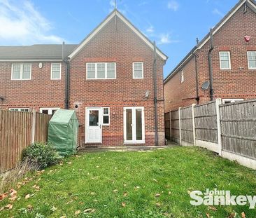 3 bedroom semi-detached house to rent - Photo 2