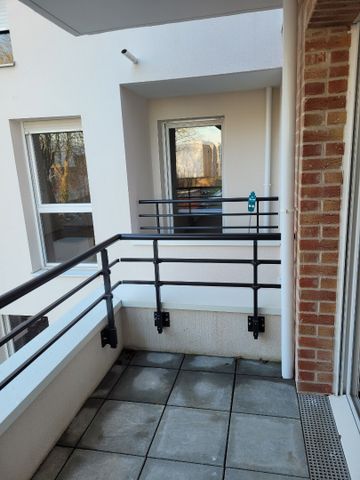 Location Appartement 3 pièces 66m² LOOS 59120 - Photo 3