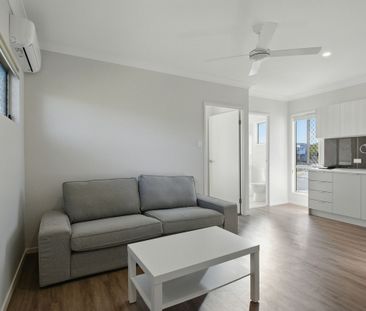 34 Jillian Place, Wynnum West QLD 4178 - Apartment For Rent | Domain - Photo 5