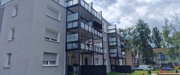 Unsere neue Wohnung: Dachgeschoss 2-Zimmer-Wohnung mit Balkon - Foto 1