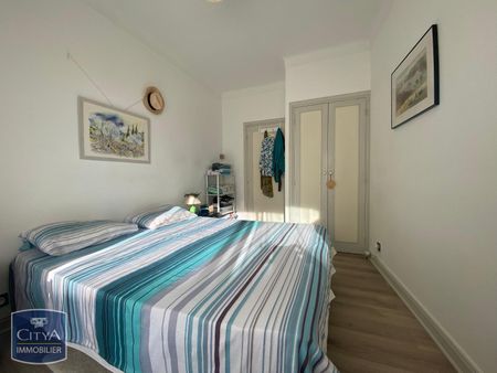 Location Appartement 2 pièces 68m² AVIGNON 84000 - Photo 4