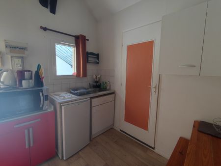 Location Appartement 1 pièce 20m² TROYES 10000 - Photo 2