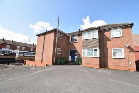 Brooksbank, Westgate, Wakefield, WF2 - Photo 4