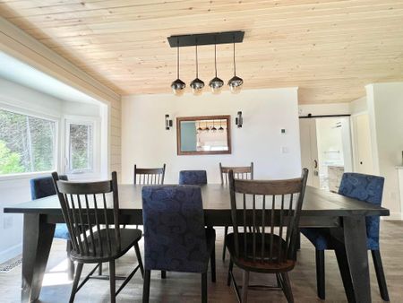 For Lease - 328 Cedar Avenue, Meaford, Ontario - Photo 2