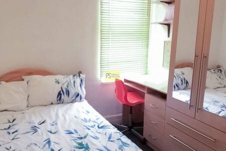 168 Tiverton Road - Photo 4