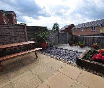 2 bedroom end of terrace house to rent - Photo 5